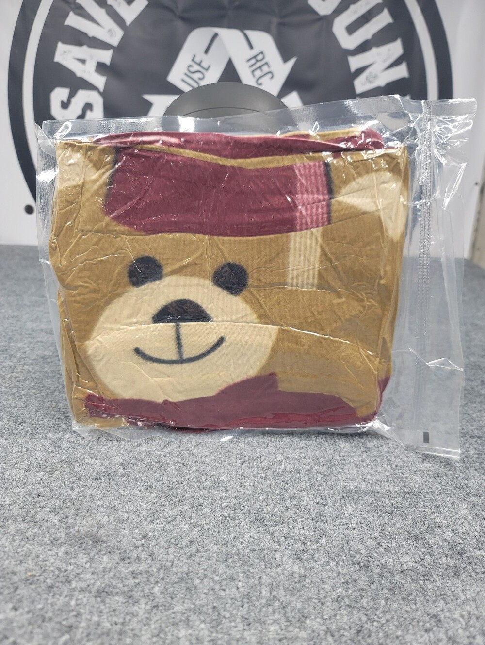 Shriners Hospitals for Children Love To The Rescue Bear Fleece Blanket SEALED